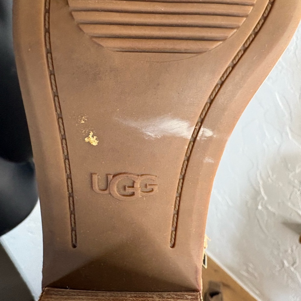 UGG Kingsburg Ankle Boot Coffee Grounds Tan Beige Suede Heel Booties  sz 7 used - Picture 8 of 12